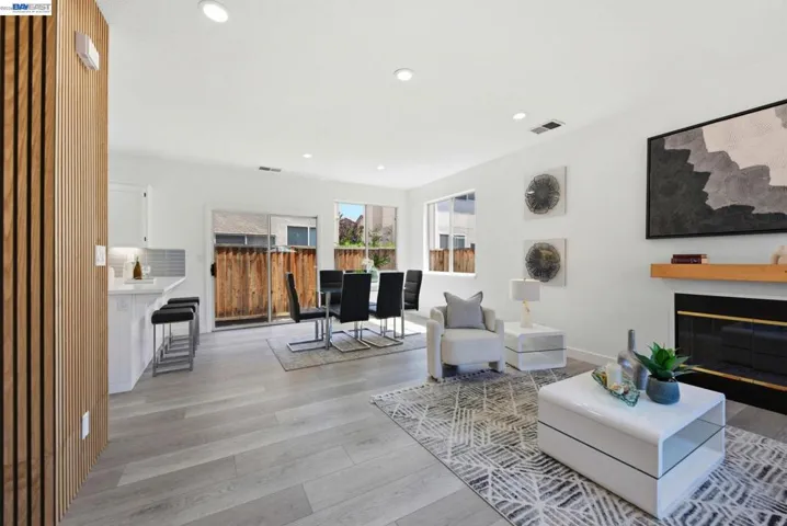 2245 Pipit Ct, San Leandro, California 94579
