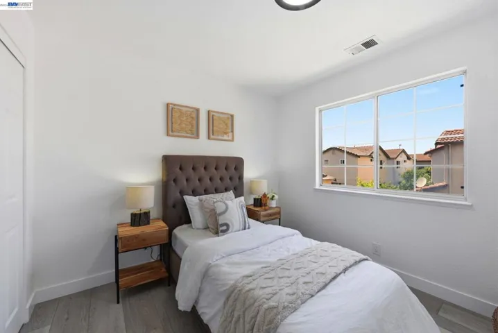 2245 Pipit Ct, San Leandro, California 94579