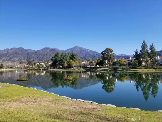24 Via Gatillo, Rancho Santa Margarita, California 92688