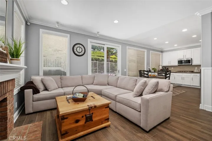 24 Via Gatillo, Rancho Santa Margarita, California 92688