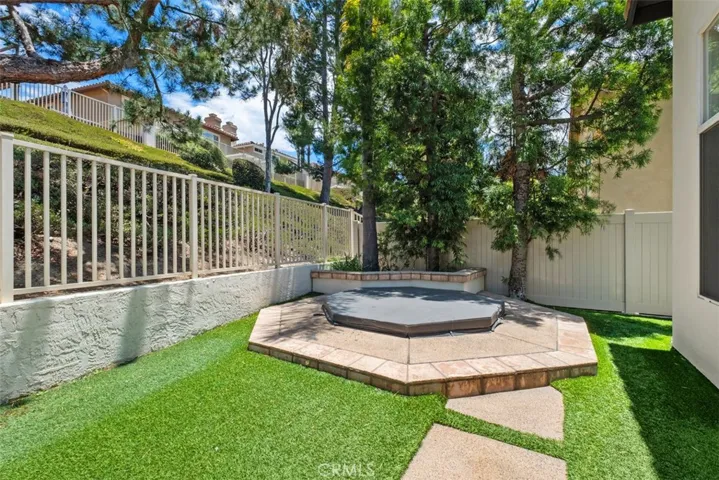 24 Via Gatillo, Rancho Santa Margarita, California 92688