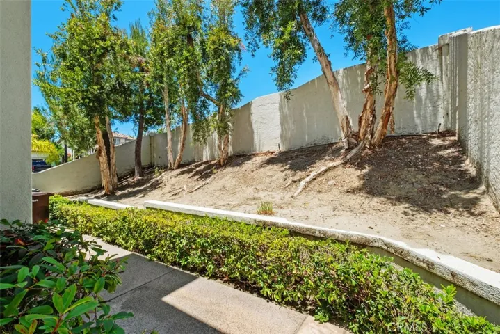 24 Via Gatillo, Rancho Santa Margarita, California 92688