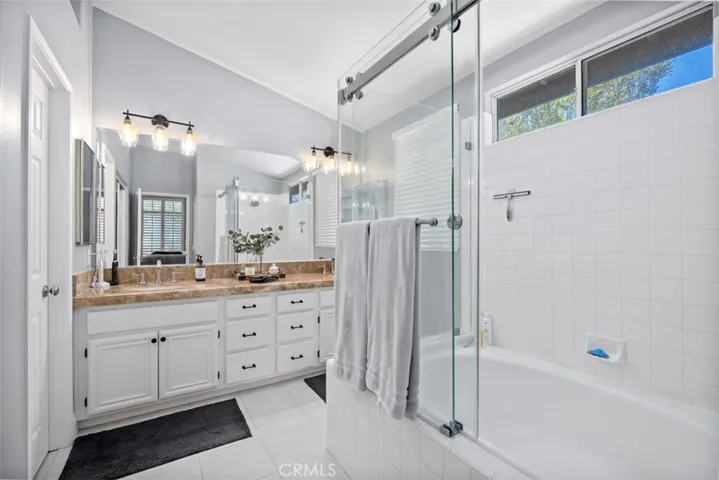 24 Via Gatillo, Rancho Santa Margarita, California 92688