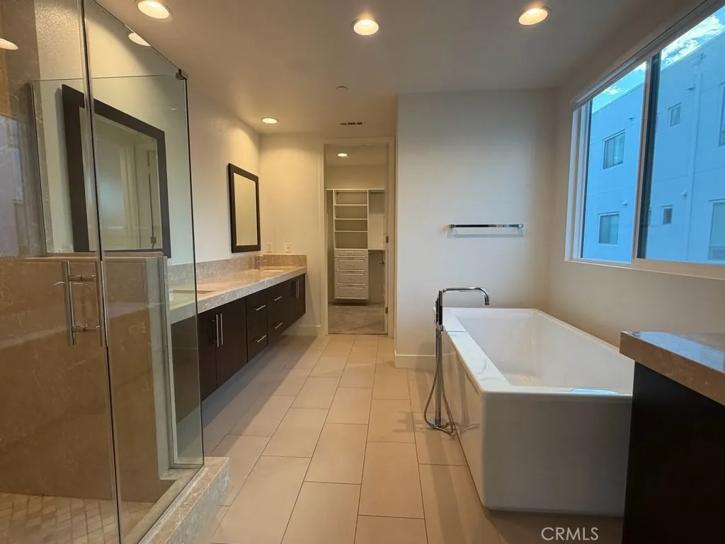 Free standing tub Free standing tub