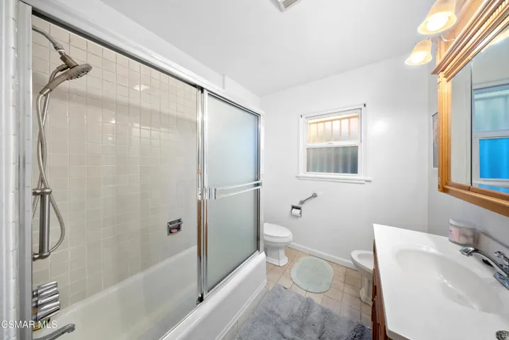 20428 Roscoe Blvd MLS-22