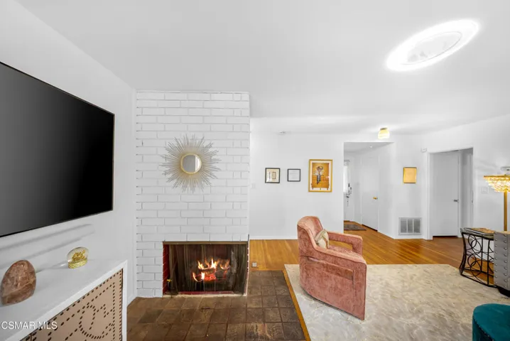 20428 Roscoe Blvd MLS-13