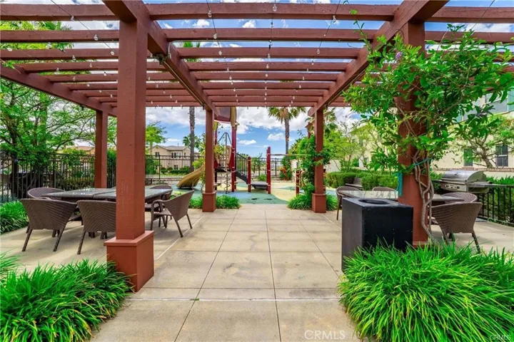 Enjoy lounge area