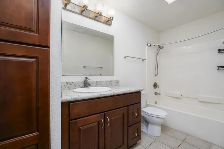 5252 Orange Avenue 415, San Diego, California 92115