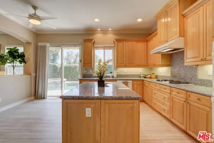 23863 Erin Place, West Hills, California 91304
