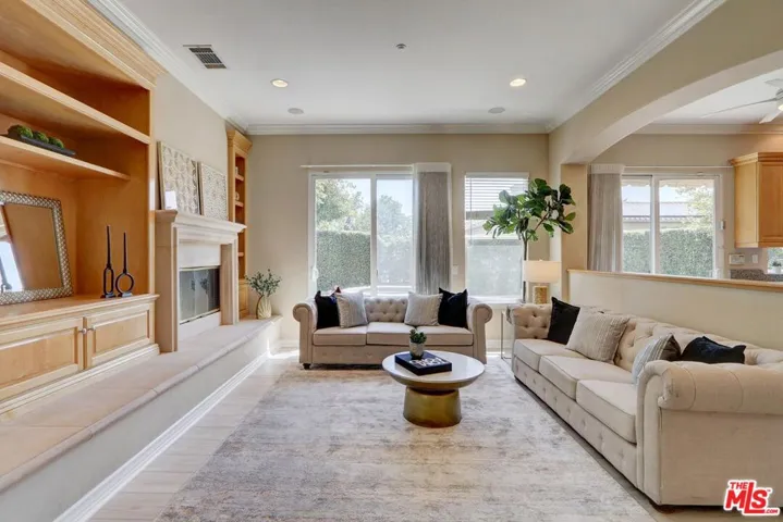 23863 Erin Place, West Hills, California 91304