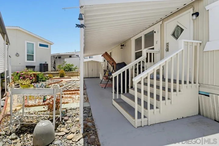 410 S 1st 142, El Cajon, California 92019