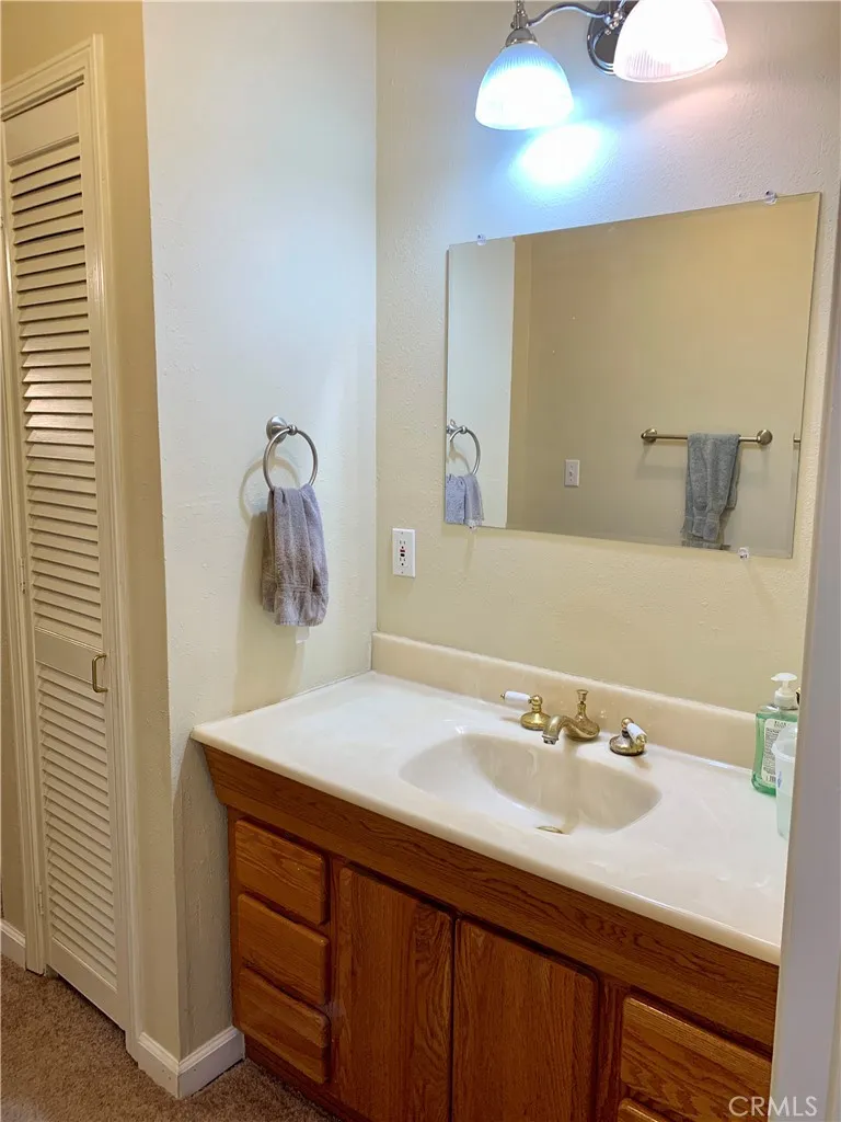 2nd Main ensuite
