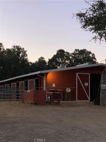 HVL Barn