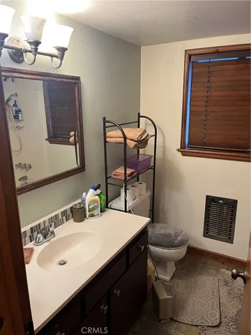 1366 Laura, Wrightwood, California 92397