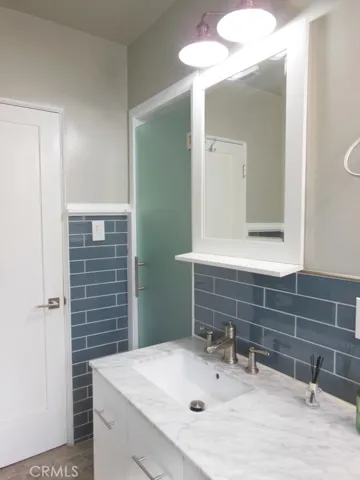 1742 El Rito, Glendale, California 91208