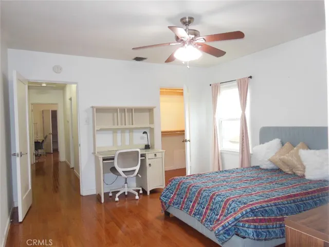 1742 El Rito, Glendale, California 91208