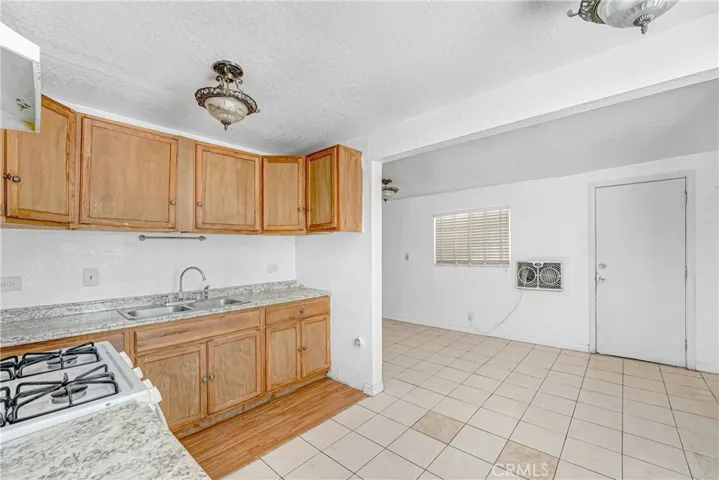 2734 Desert, Rosamond, California 93560