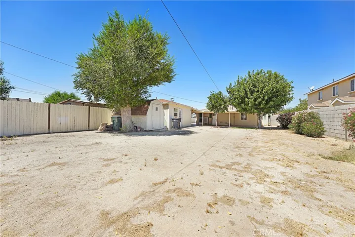 2734 Desert, Rosamond, California 93560