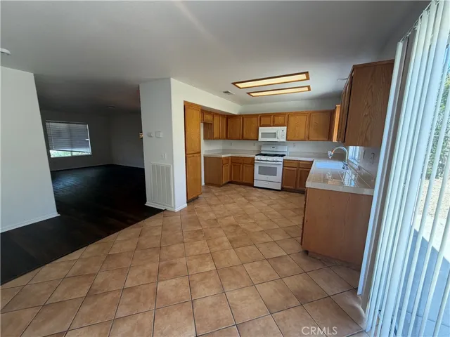 995 Starlight Lane, San Marcos, California 92078
