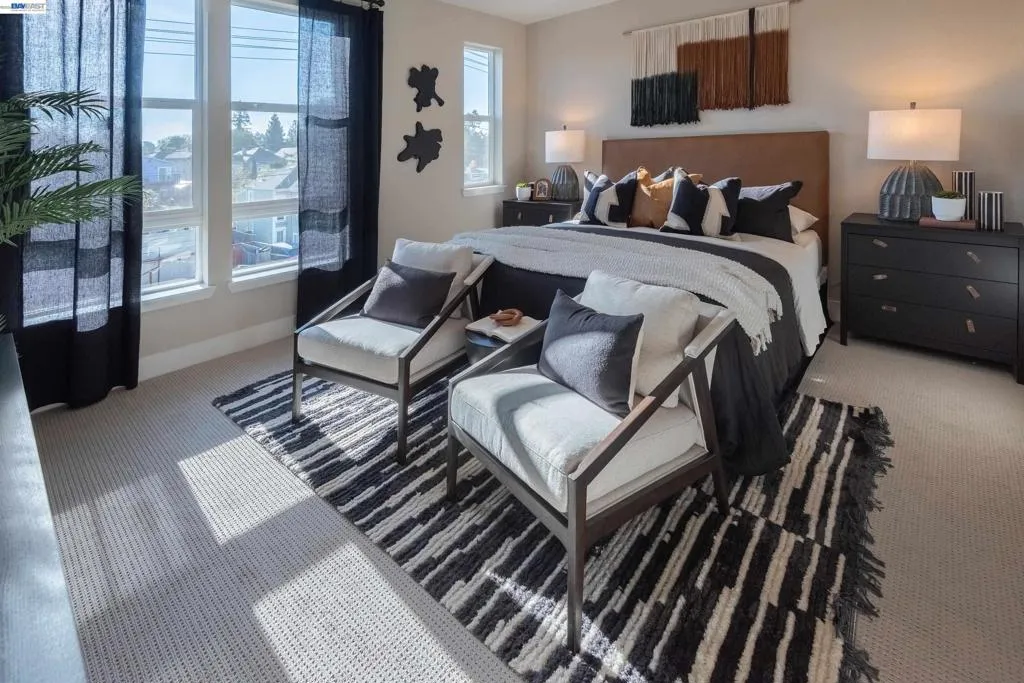 2015 Clement Avenue, Alameda, California 94501 — photo 5
