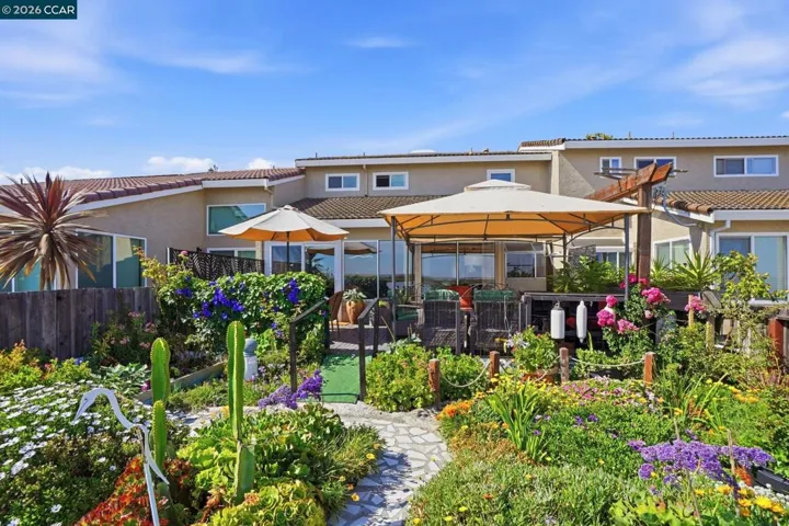 46 Edgewater Pl, Pittsburg, California 94565