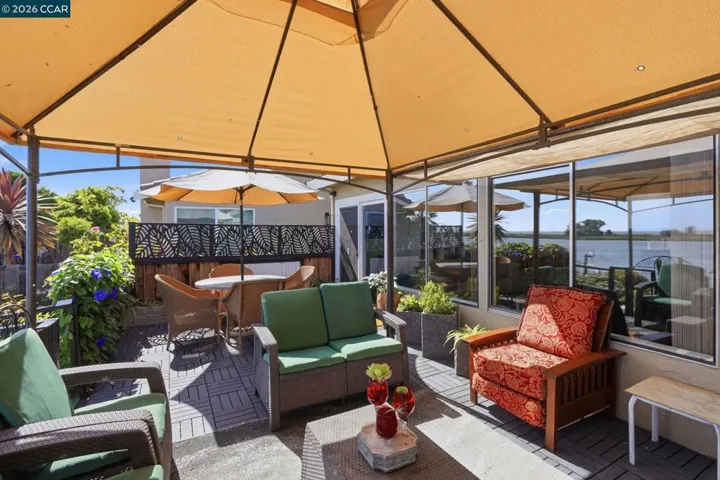 46 Edgewater Pl, Pittsburg, California 94565