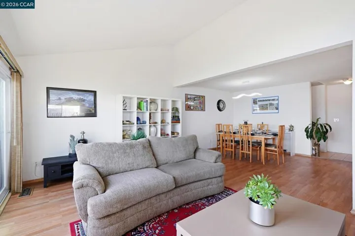 46 Edgewater Pl, Pittsburg, California 94565