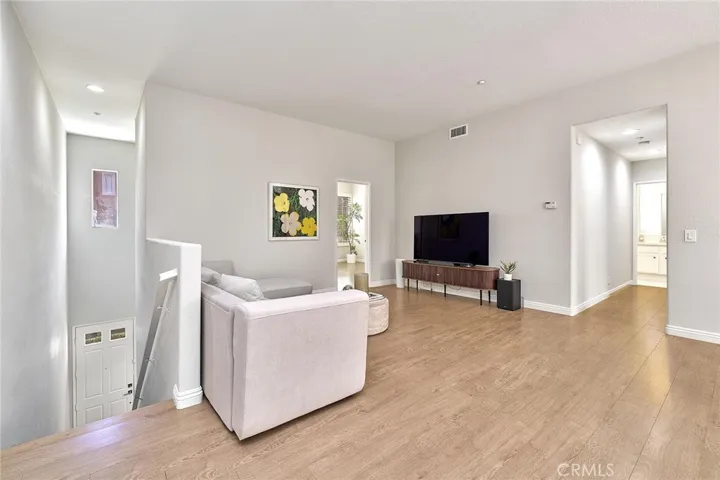 1139 Elfstrom, Fullerton, California 92833