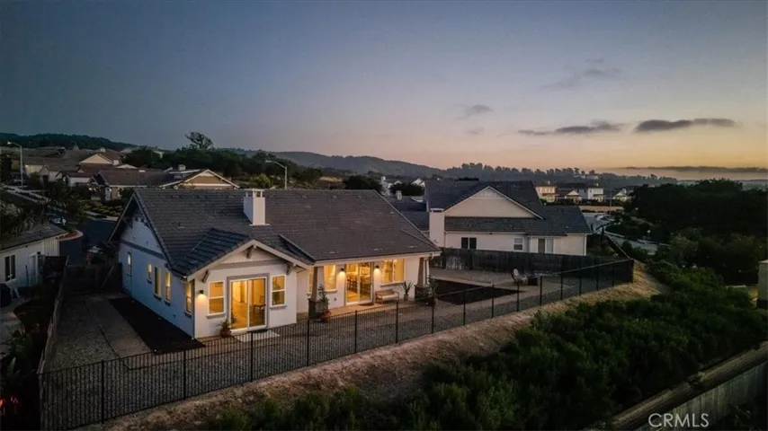 5812 Lady Bells, Santa Maria, California 93455
