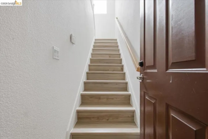 Upper Unit