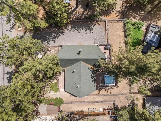 42929 Encino, Big Bear Lake, California 92315