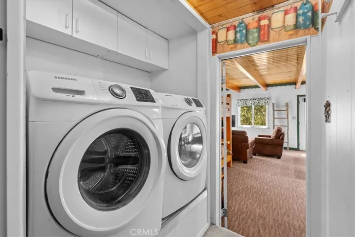 42929 Encino, Big Bear Lake, California 92315