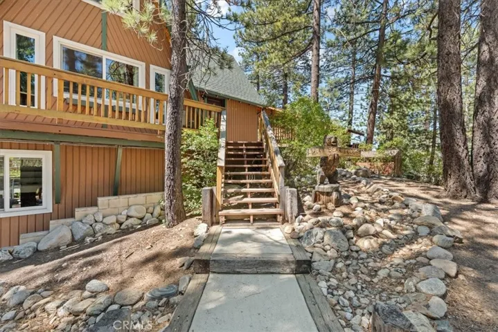 42929 Encino, Big Bear Lake, California 92315