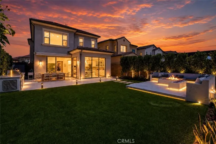 118 Tomahawk, Irvine, California 92618