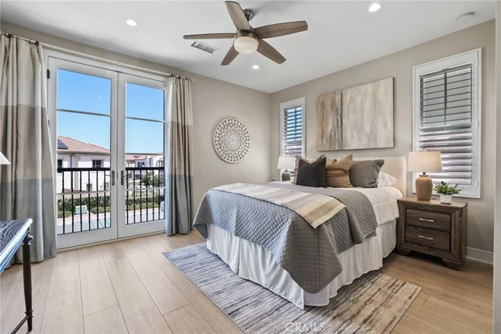 118 Tomahawk, Irvine, California 92618