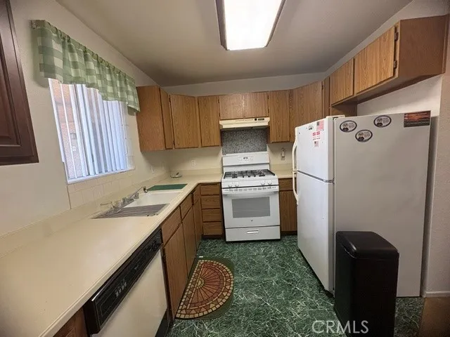 24410 Crenshaw 307, Torrance, California 90505