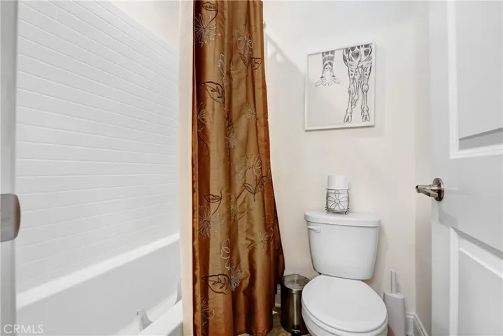 Hall Full Bathroom