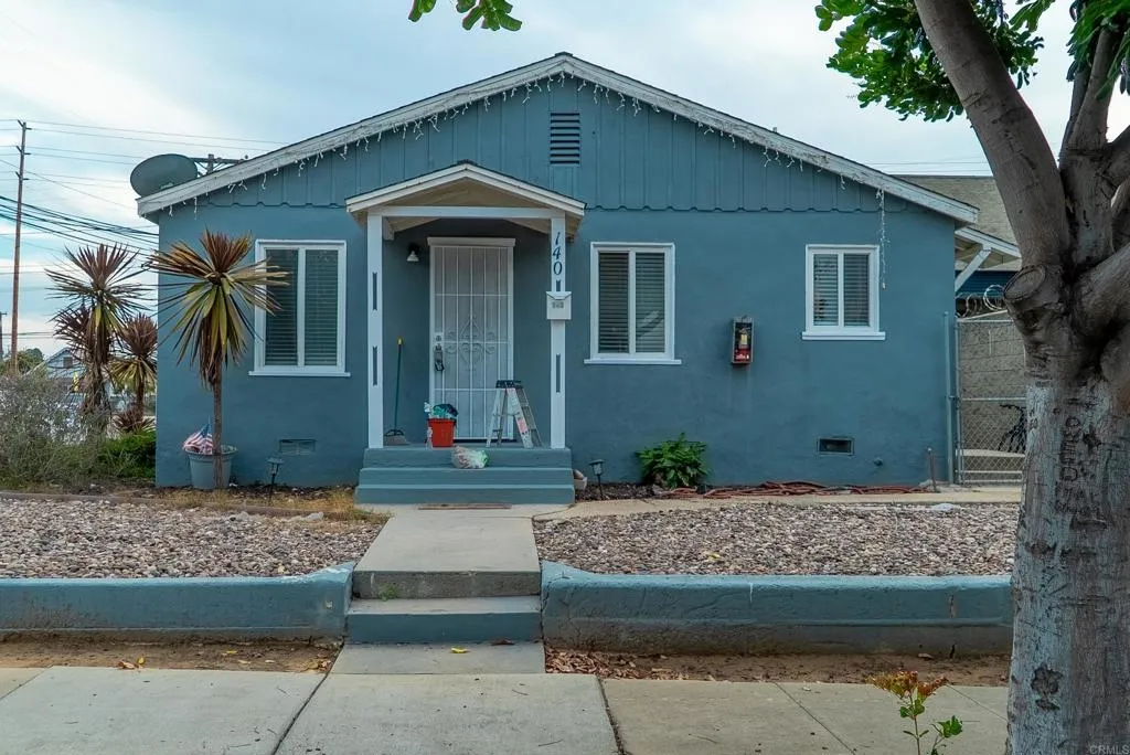 1704 B Avenue, National City, California 91950 — photo 4