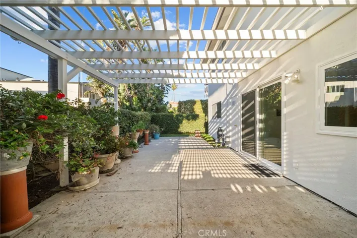 1277 Devon, Ventura, California 93001
