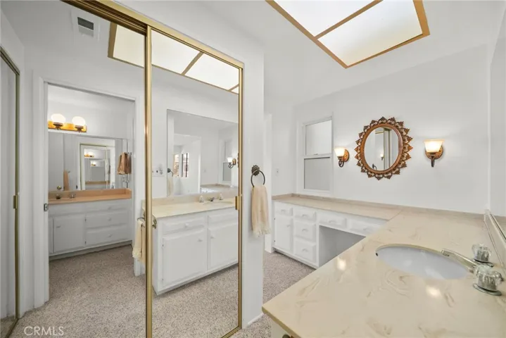 1277 Devon, Ventura, California 93001