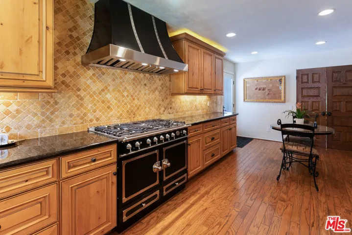 5041 Orrville Avenue, Woodland Hills, California 91367