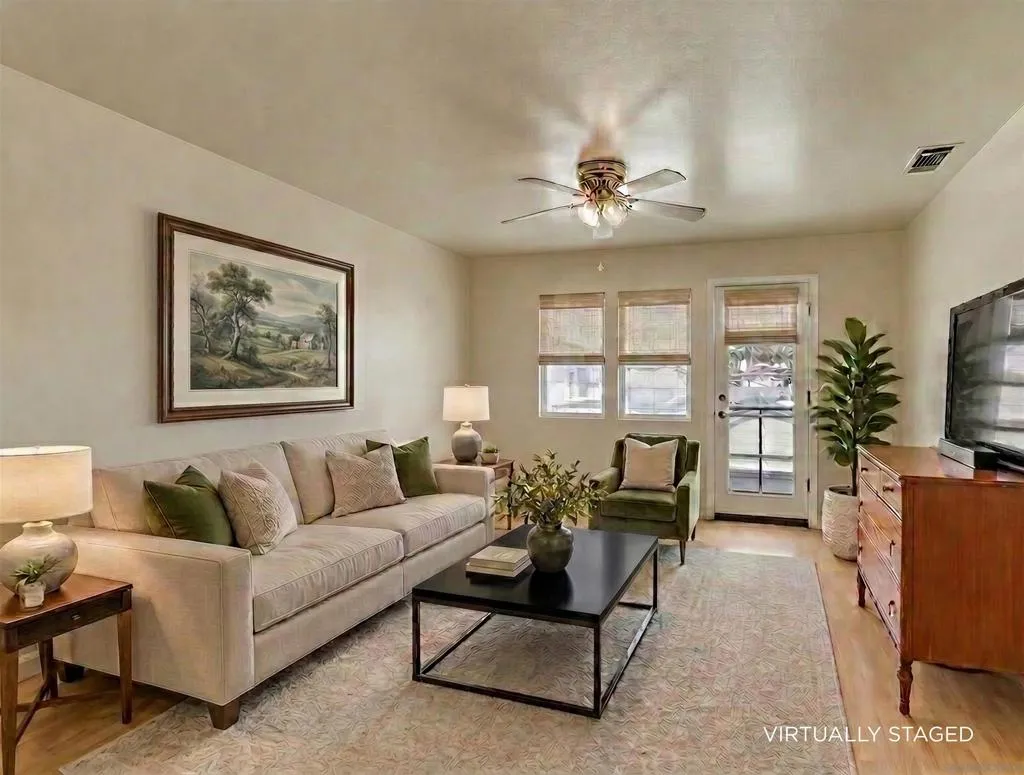 https://zimg.paragon.ice.com/ParagonImages/Property/PA/SDMLS/-527309/16/533/400/9261b273d963a2be609f50517ec2c439/3/a1974523555ef3df669ea76a549f9d06/-527309-45f878b0-8d7d-437a-827a-03ef256b979a.JPG