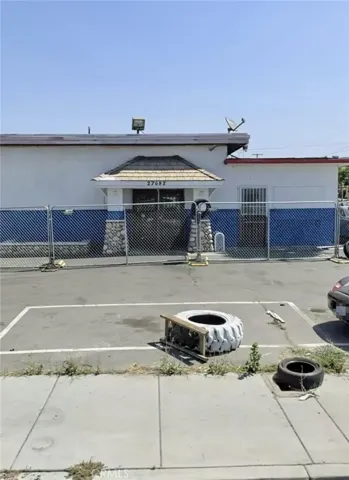 27682 Us Highway 74, Menifee, California 92585