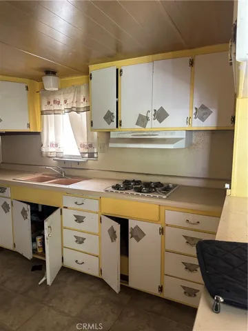 721 N Sunset Avenue 121, Banning, California 92220
