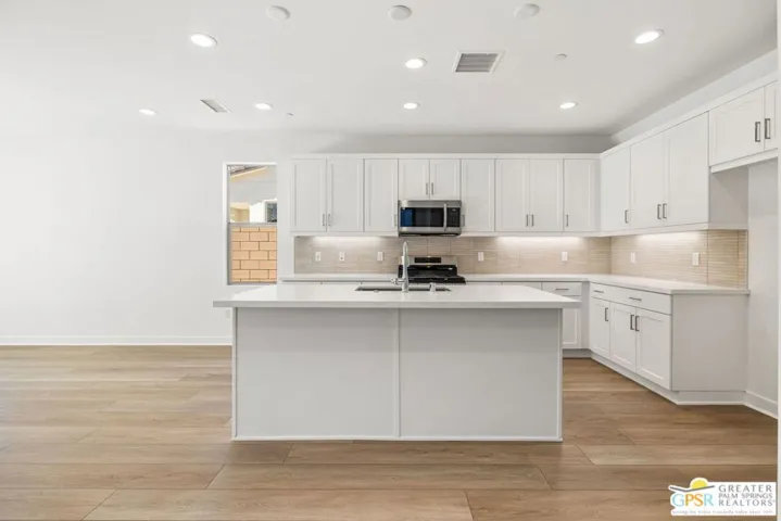 74219 Becker Street, Palm Desert, California 92211