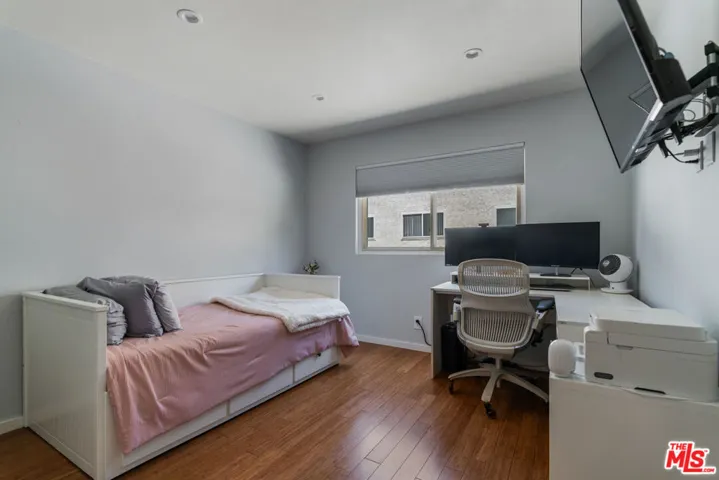 11260 Overland Avenue 26g, Culver City, California 90230