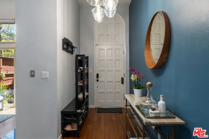 11260 Overland Avenue 26g, Culver City, California 90230