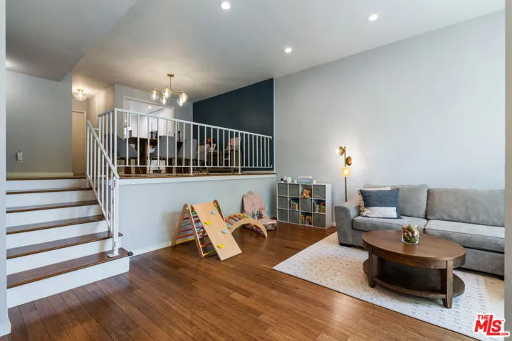 11260 Overland Avenue 26g, Culver City, California 90230