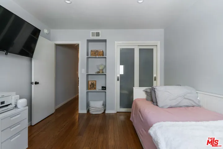 11260 Overland Avenue 26g, Culver City, California 90230