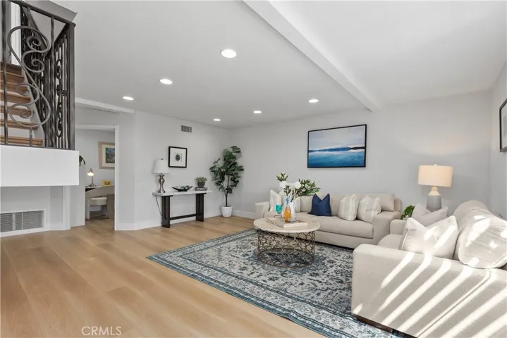 31 Columbus, Irvine, California 92620